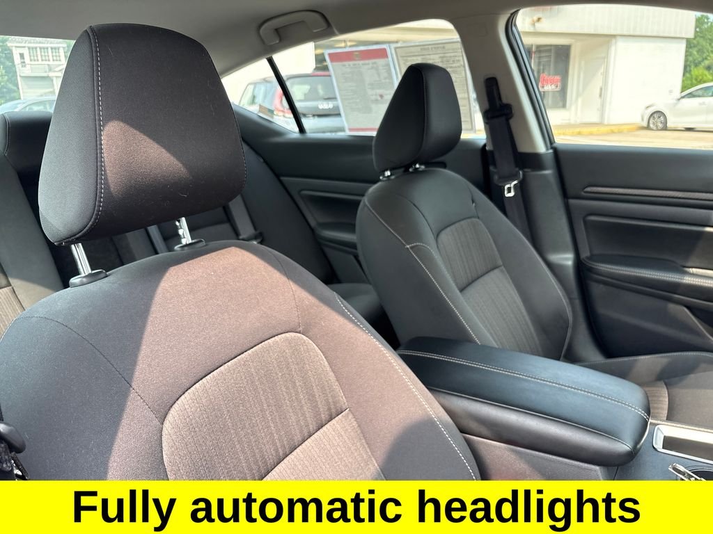 Used 2025 Black Nissan 2.5 SV image 38