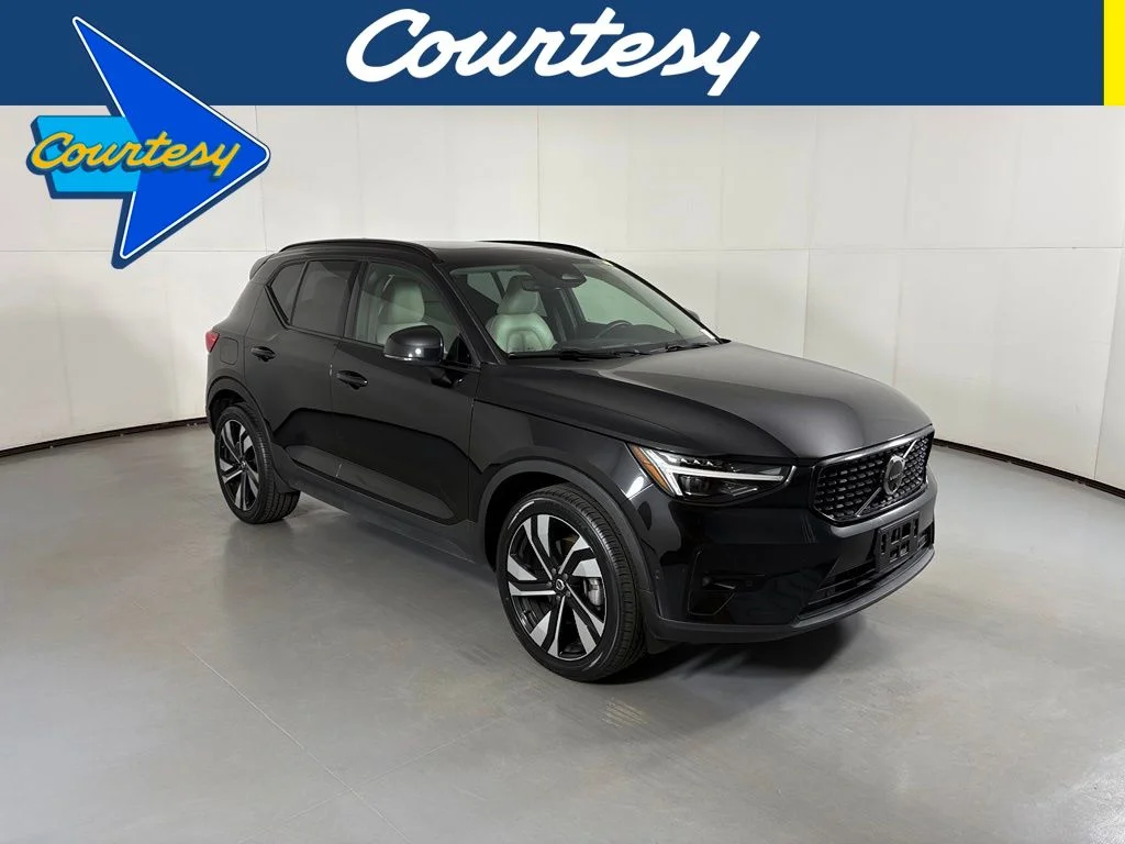 2024 Volvo XC40