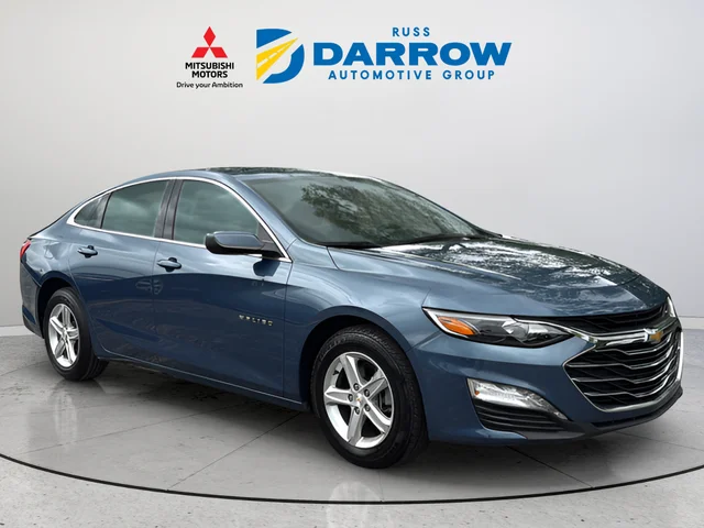 Used 2024 Blue Chevrolet LT image 7
