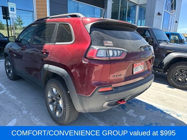 Used 2019 Red Jeep Trailhawk image 3