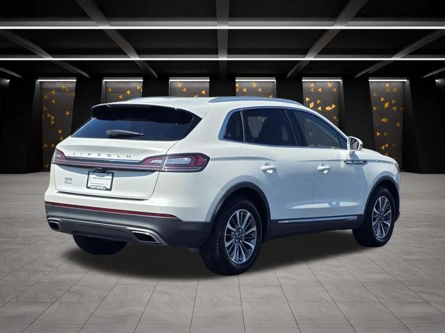 Certified Used 2022 White Metallic Lincoln Standard image 4