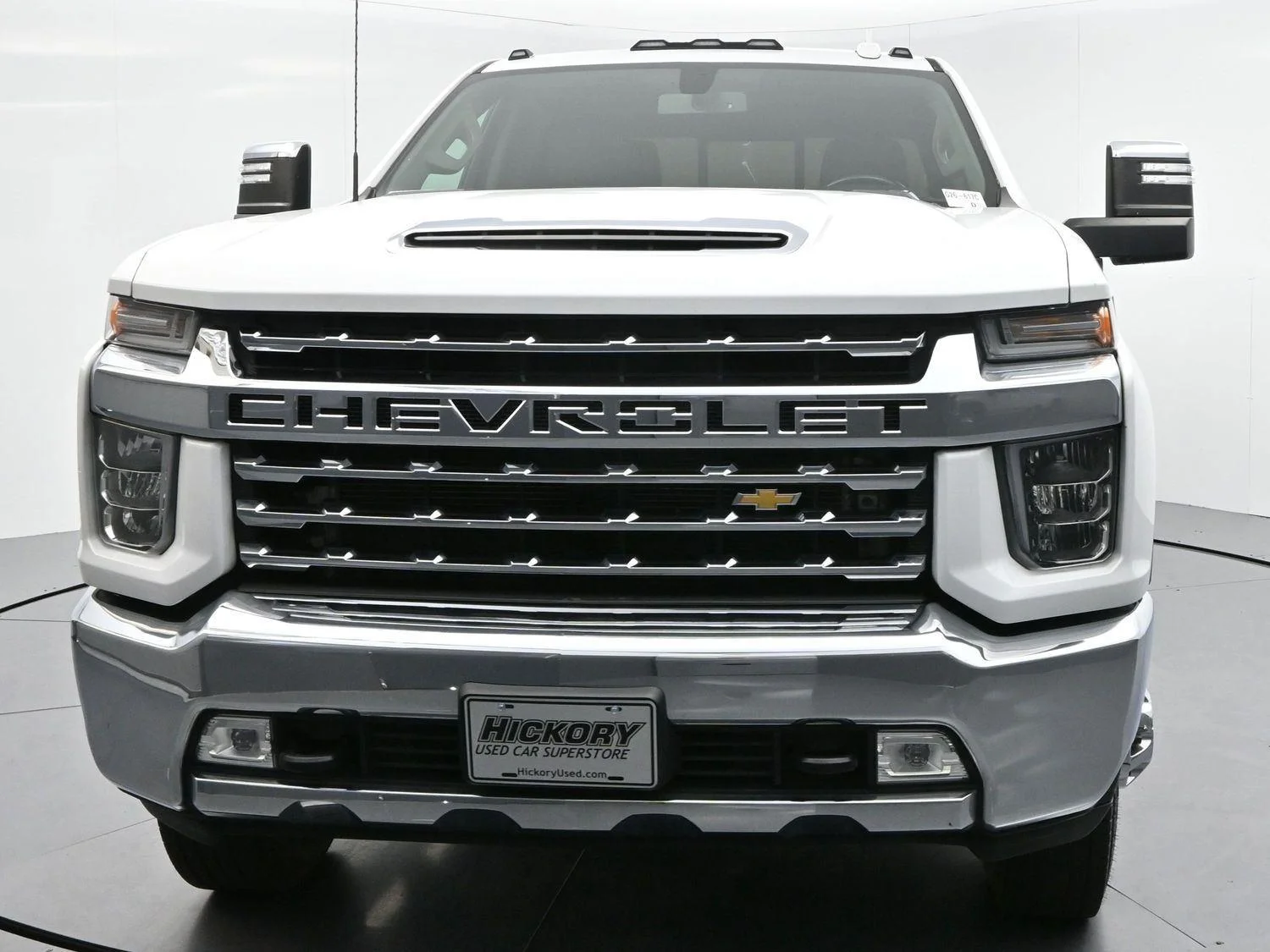 Used 2022 Summit White Chevrolet LTZ image 2