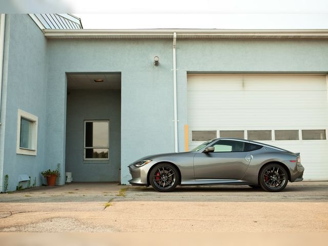 Used 2024 Gray Nissan Performance image 16