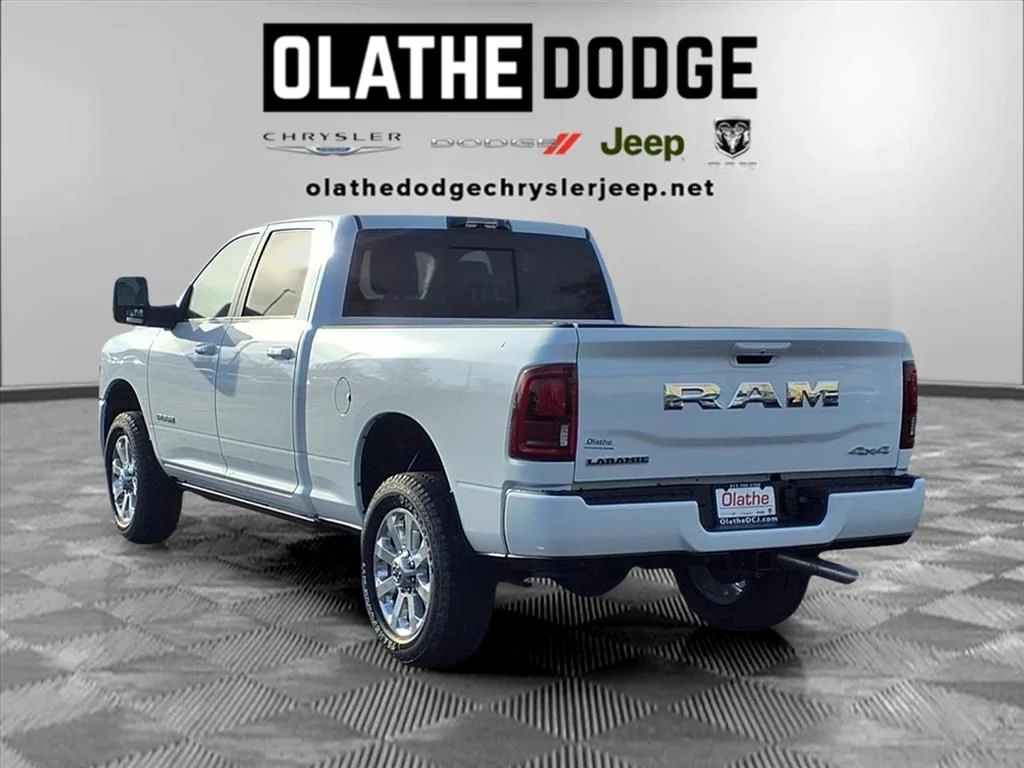 New 2026 Bright White Clear-Coat Exterior Paint RAM Laramie image 3