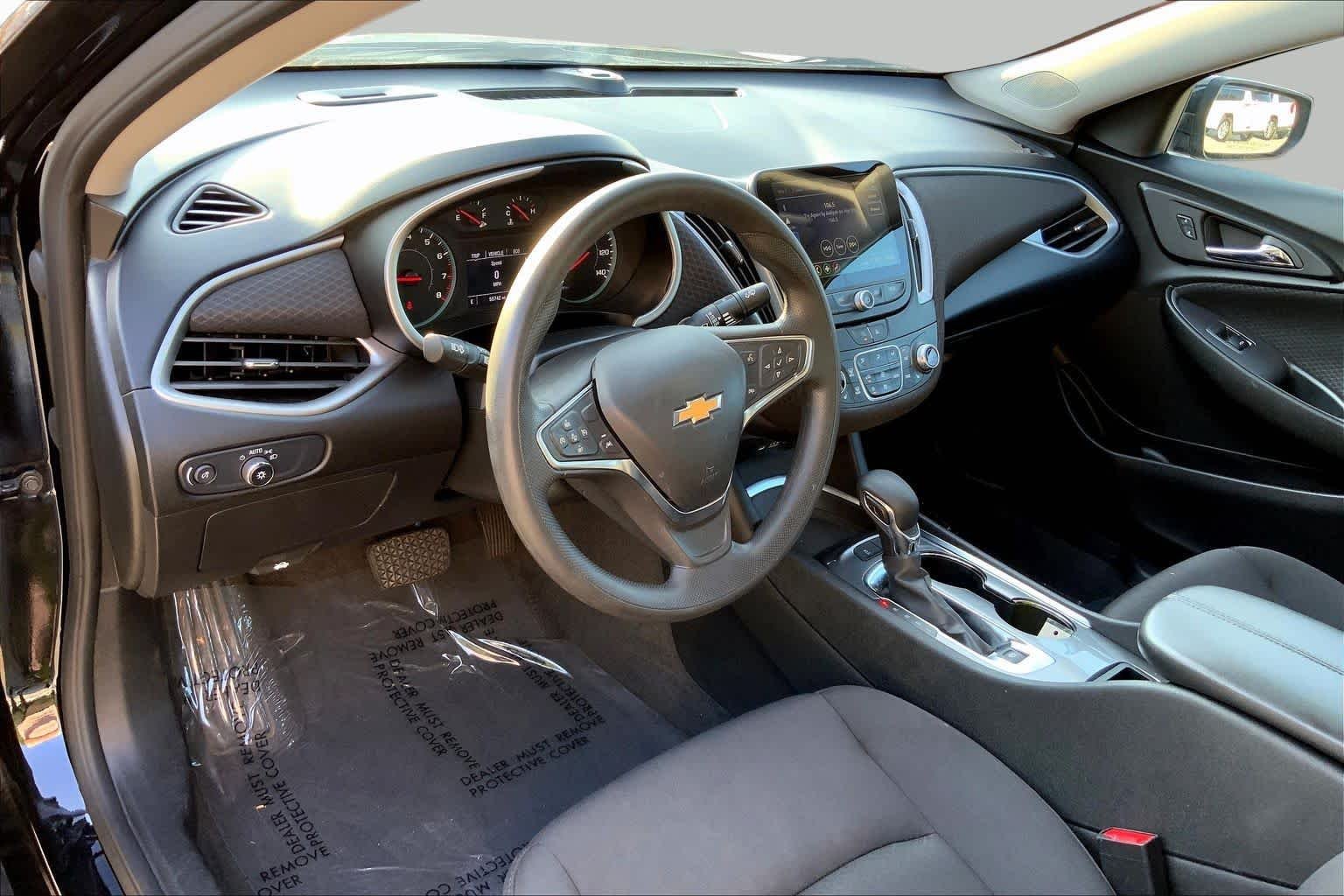 Used 2024 Mosaic Black Metallic Chevrolet LT image 15