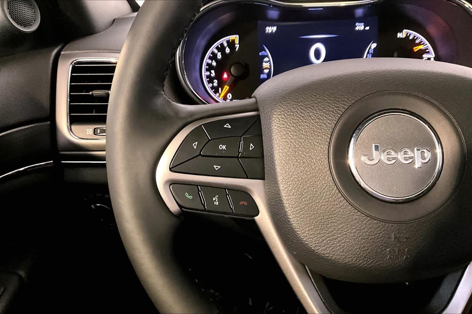 Used 2019 Bright White Clear Coat Jeep Limited image 24