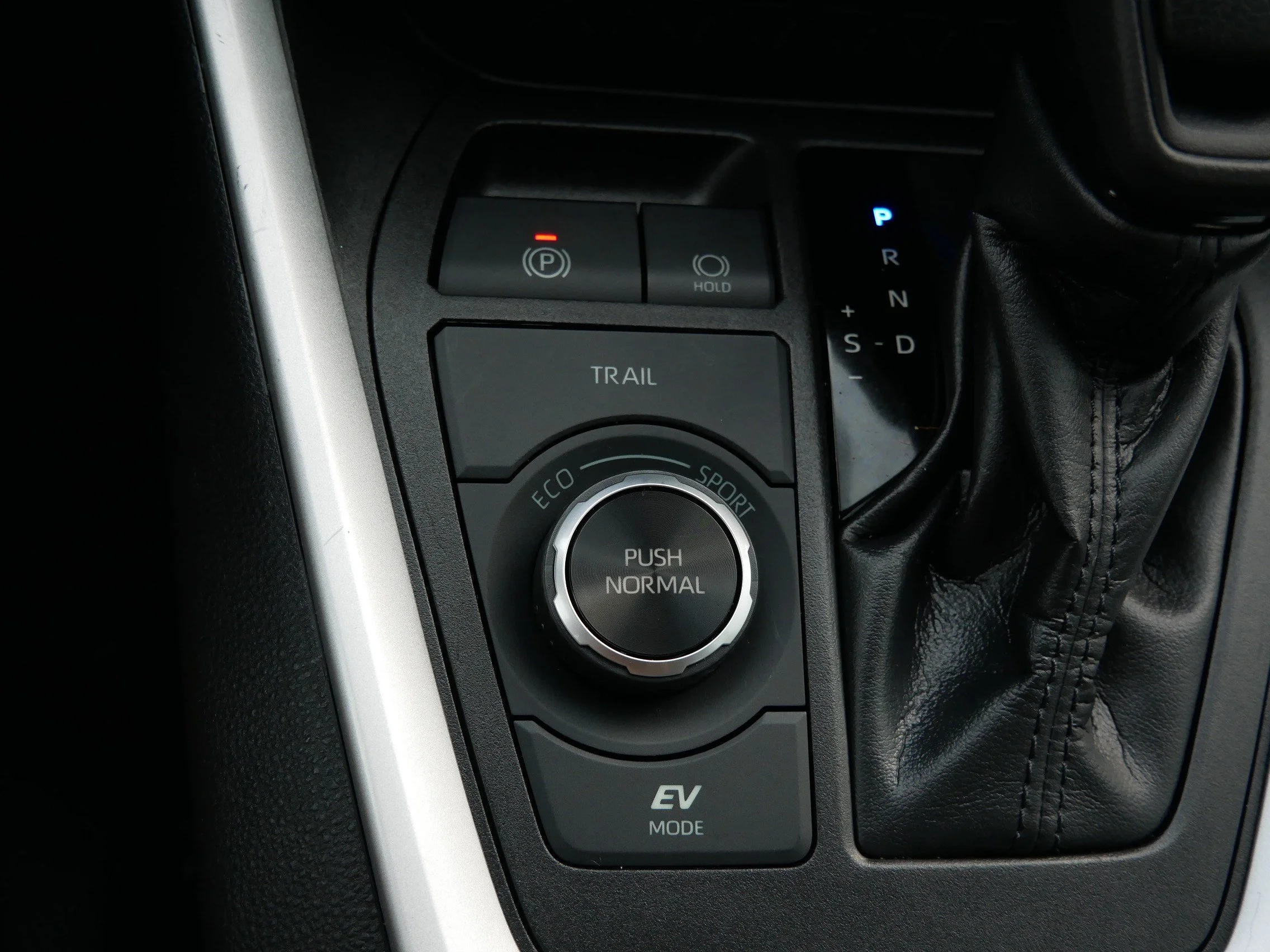 Used 2022 Magnetic Gray Metallic Toyota Hybrid LE image 32