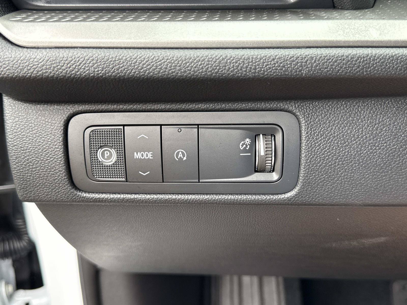 2027 Chevrolet Traverse LT - Photo 30