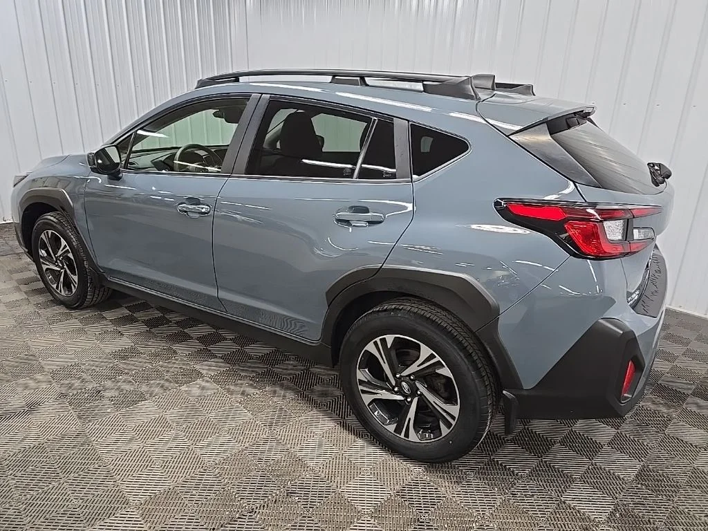 Used 2024 Blue Metallic Subaru Premium image 9