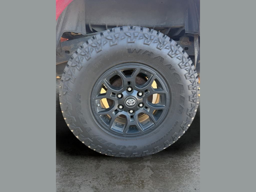 Used 2010 Barcelona Red Metallic Toyota Base image 11