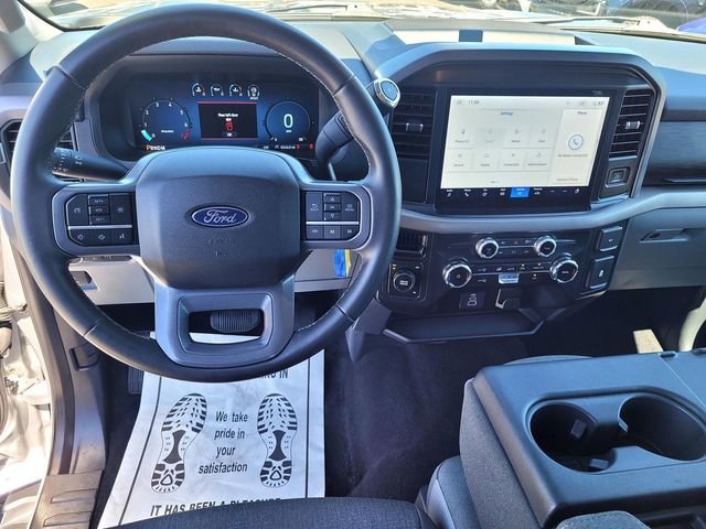 Used 2025  Ford XLT image 9