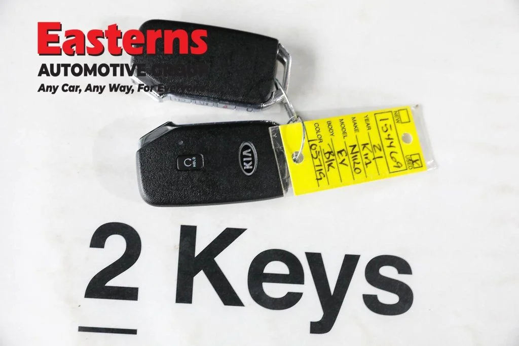 Used 2021 Black Kia EX image 23