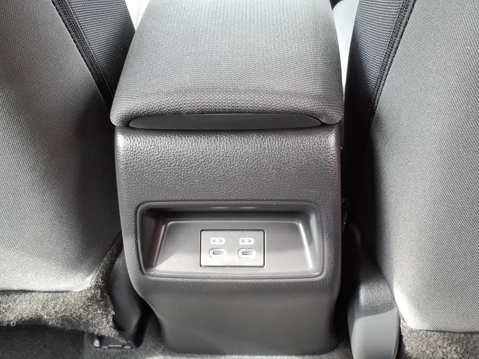 Used 2025 Blueprint Toyota LE image 27