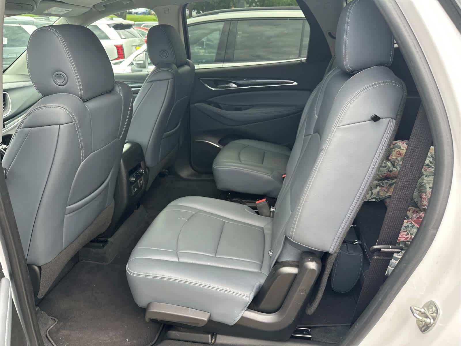 2021 Buick Enclave Premium - Photo 12