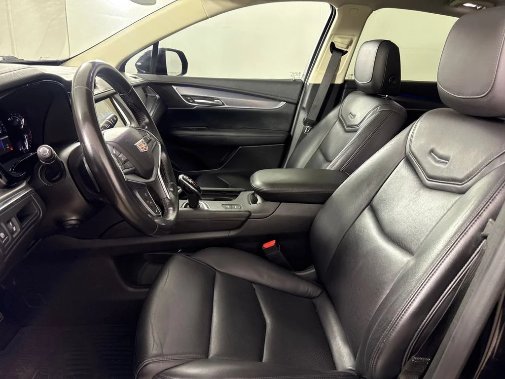 Used 2019 Black Cadillac Premium Luxury image 19