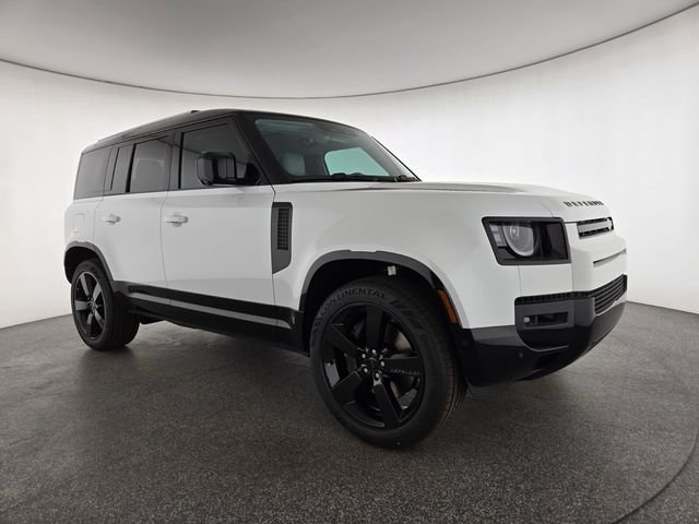 New 2026 Fuji White Land Rover X-Dynamic SE image 15