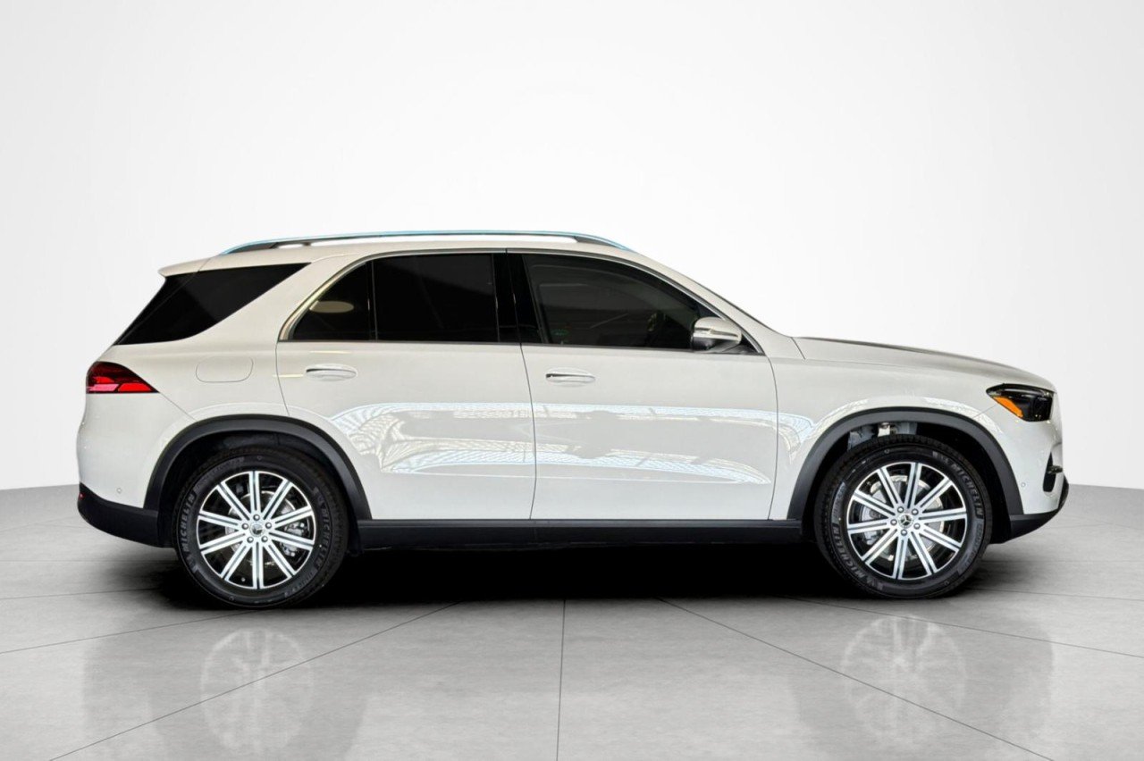 New 2026 Polar White Mercedes-Benz GLE 350 4MATIC® SUV image 6
