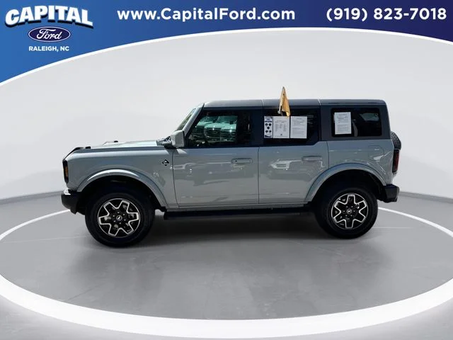 Used 2023 Gray Ford Outer Banks image 5