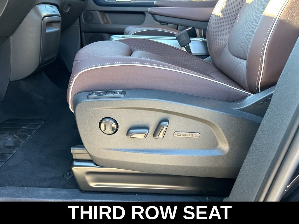 2025 Volkswagen ID. Buzz PRO S - Photo 10