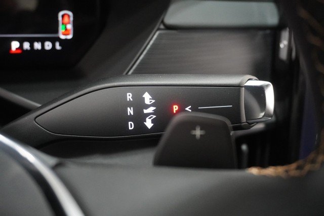 2026 GMC Acadia AT4 - Photo 29