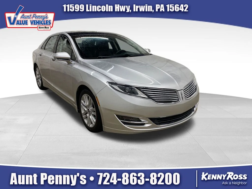 Used 2014 Silver Lincoln Base image 1