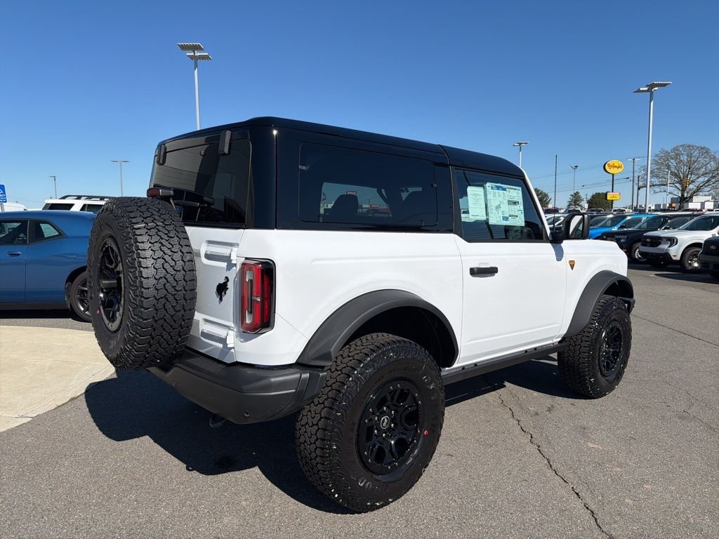 New 2026 Oxford White Ford Badlands® image 3