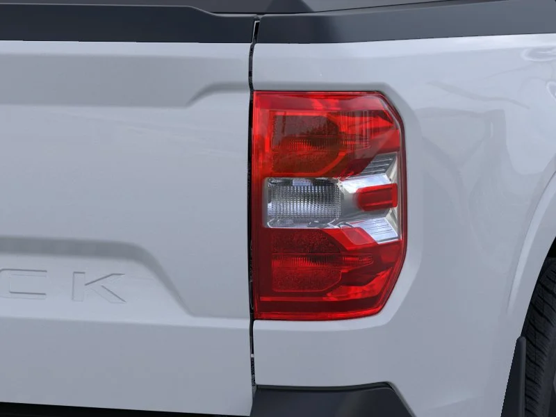 New 2026 Space White Metallic Ford XLT image 21