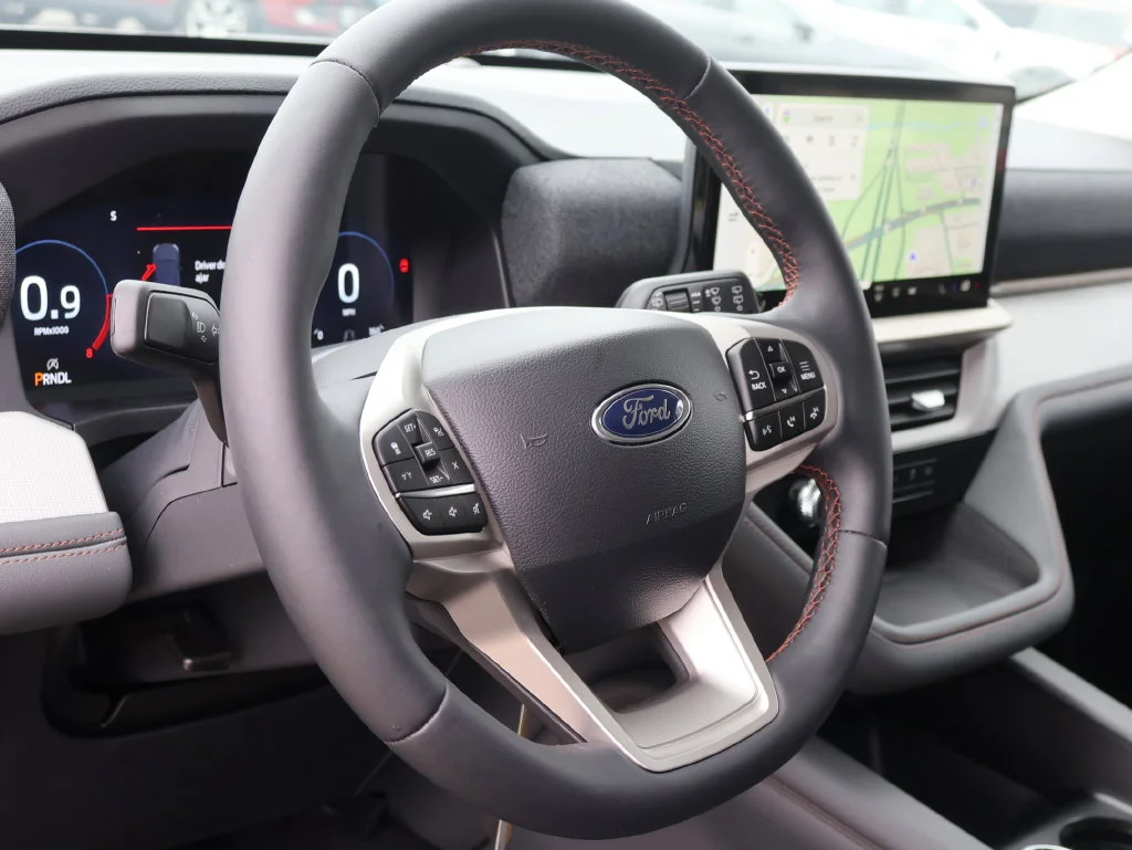 New 2026 Agate Black Metallic Ford Active image 26