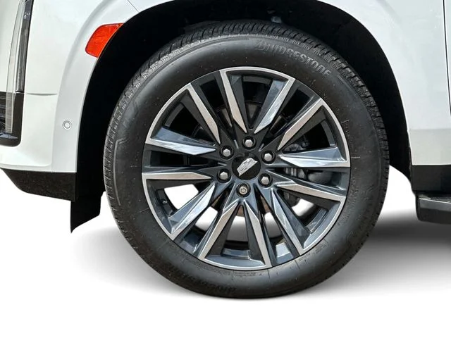 Used 2021 White Cadillac Sport Platinum image 8