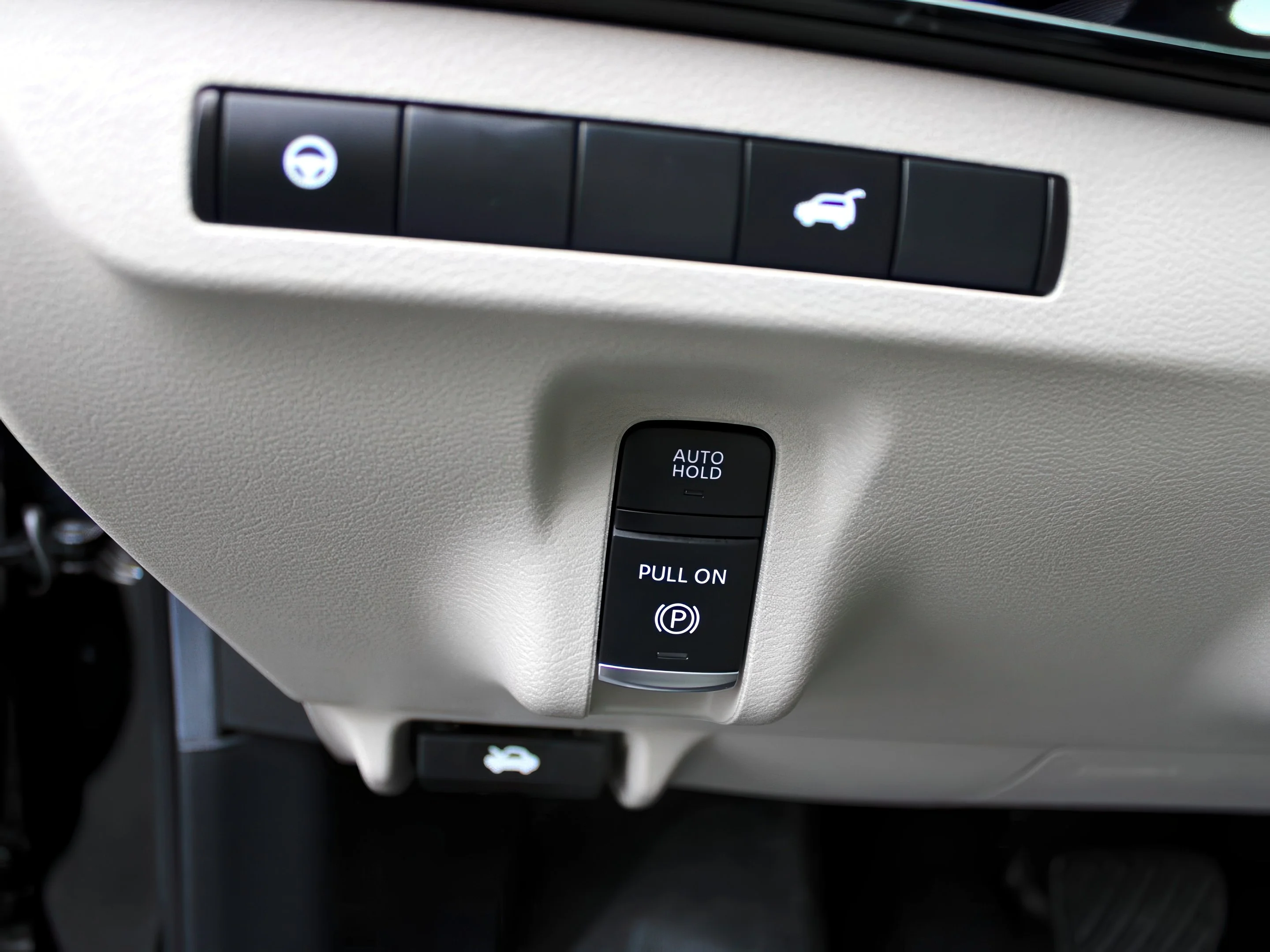 Used 2025 Black Nissan SV image 16