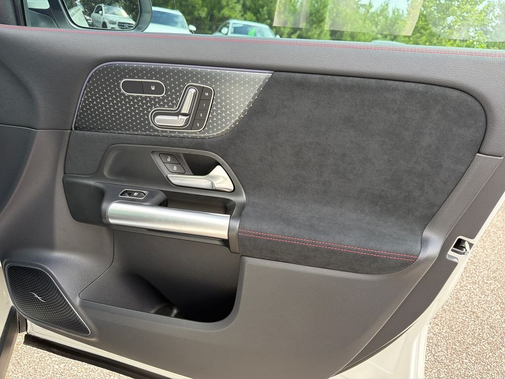 2025 Mercedes-Benz GLA GLA35 AMG - Photo 44