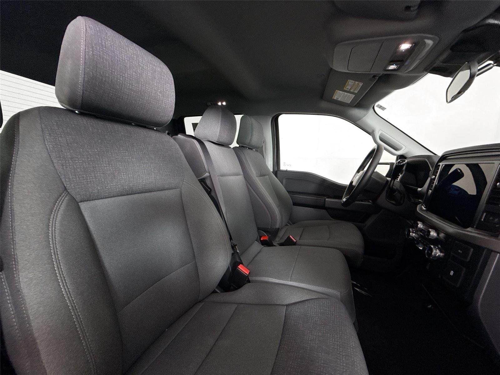 Used 2025 Carbonized Gray Ford XLT image 35