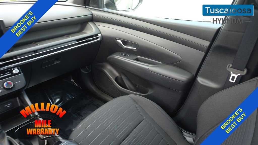 Certified Used 2025 Green Hyundai SE image 28