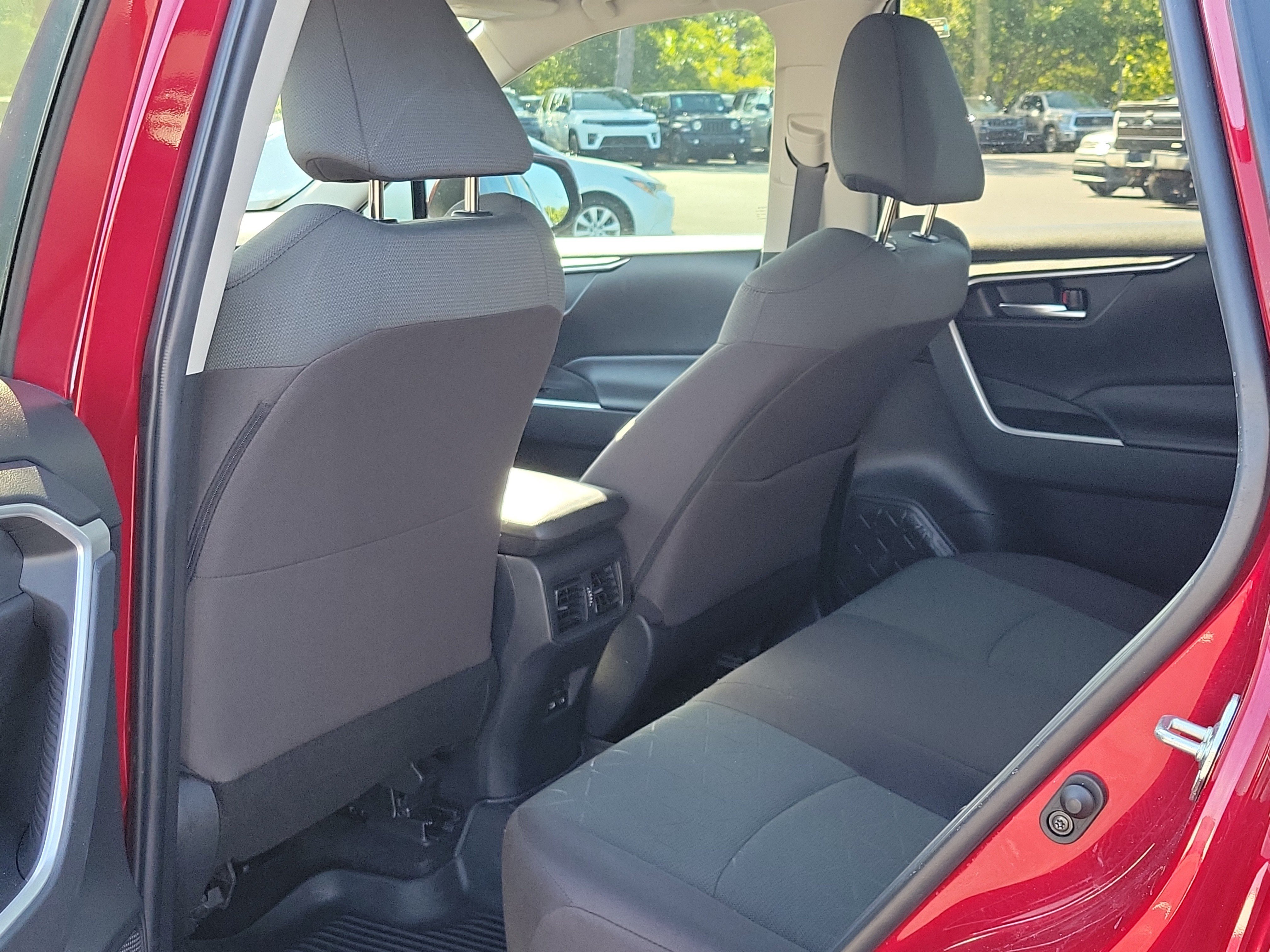Used 2023 Pearl Toyota XLE image 13