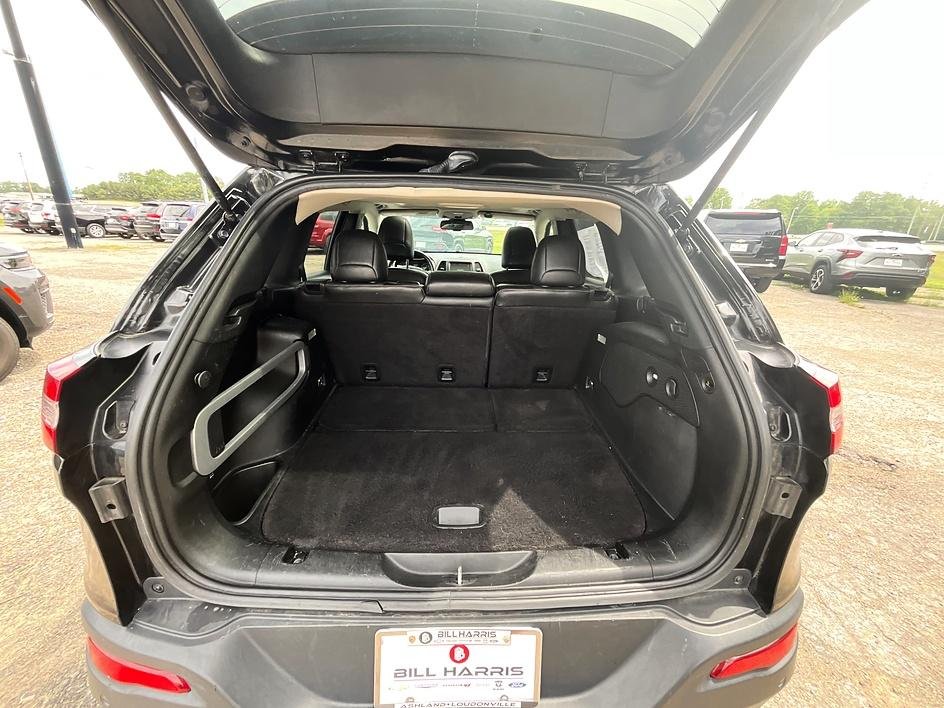Used 2015 Black Jeep Limited image 7