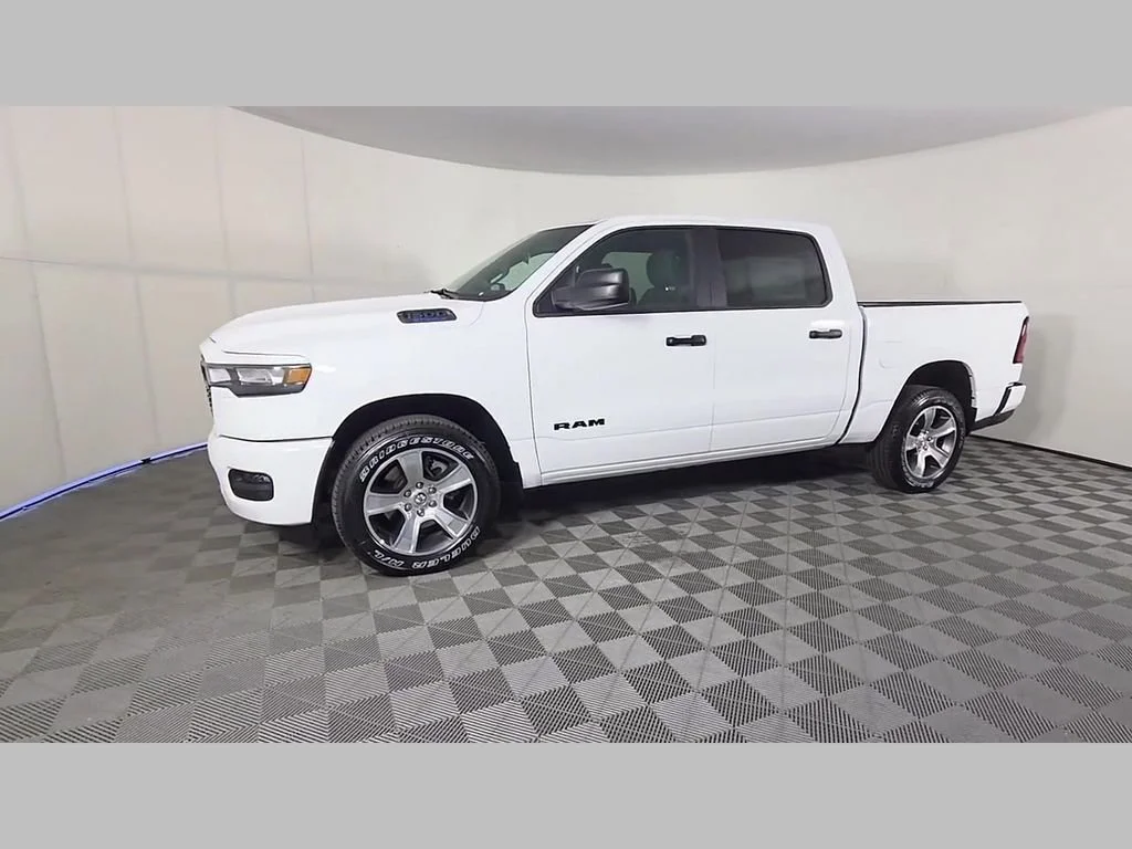 New 2026 Bright White Clear-Coat Exterior Paint RAM Express image 34