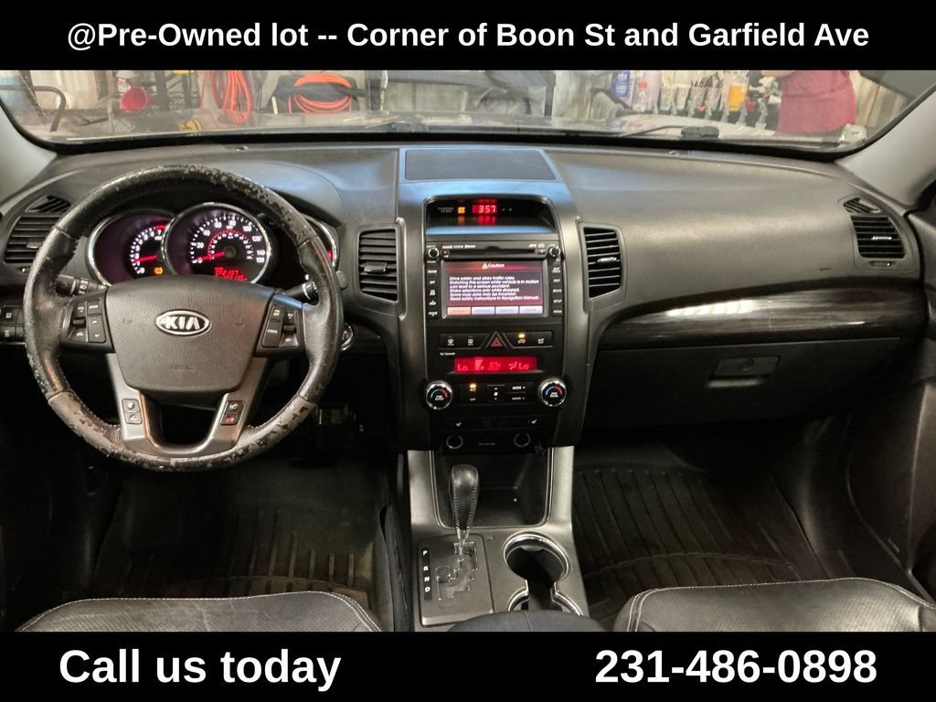 Used 2011  Kia EX image 19