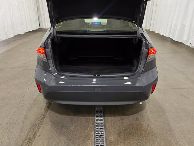 New 2027 Underground Toyota  LE image 12
