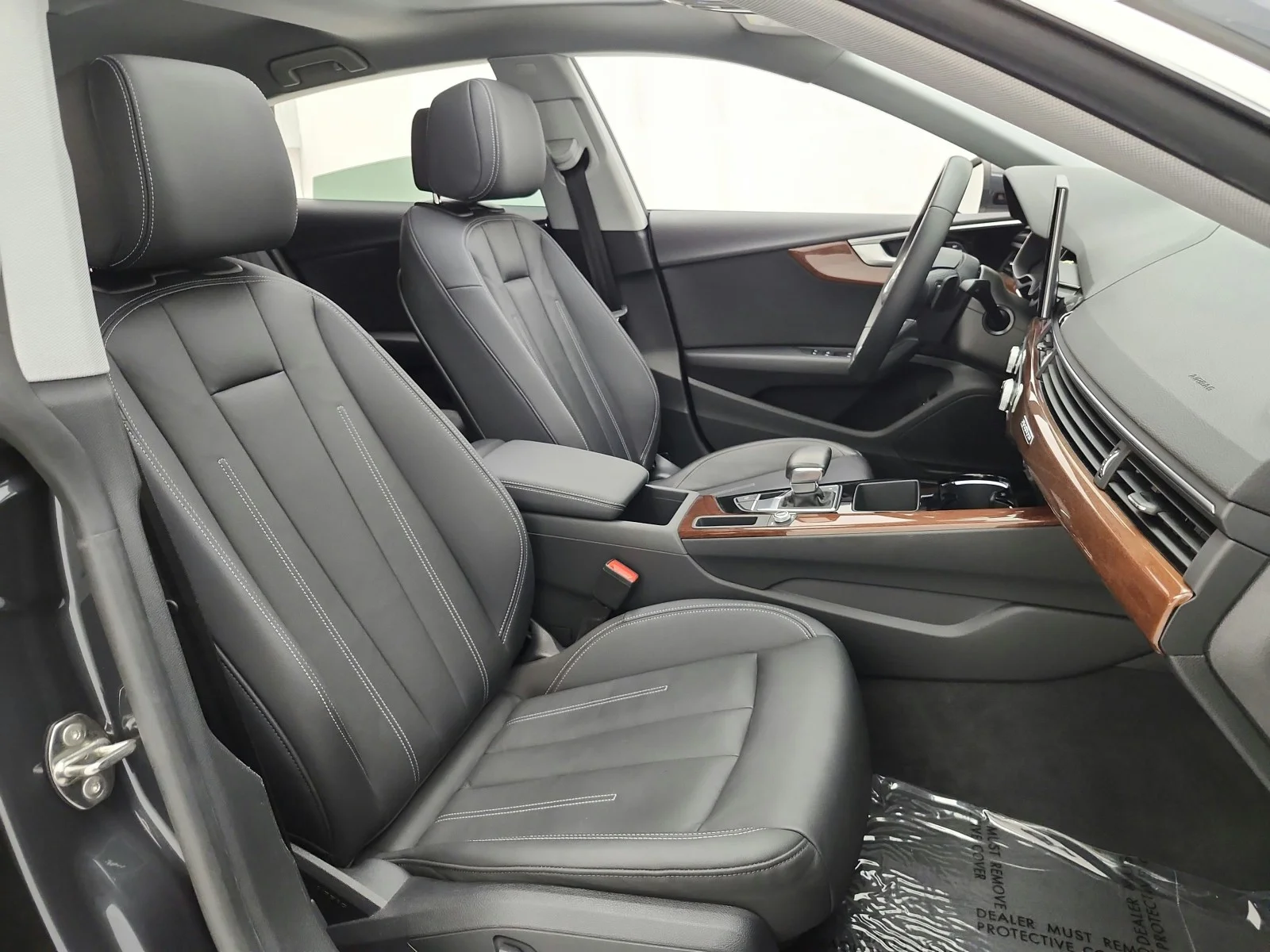 Used 2024 Manhattan Gray Metallic Audi Premium image 20
