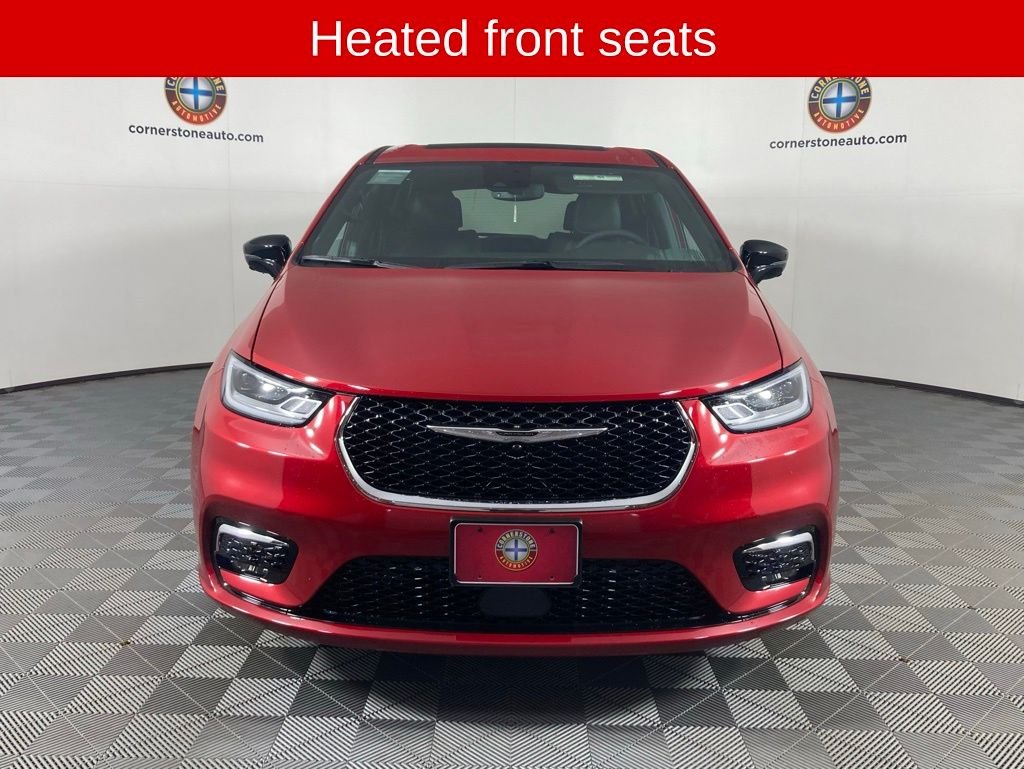 2026 Chrysler Pacifica Select - Photo 18