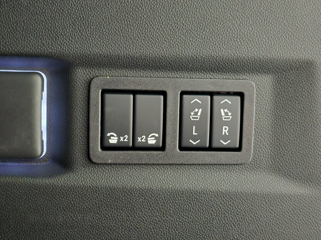 2026 Chevrolet Tahoe Premier - Photo 48
