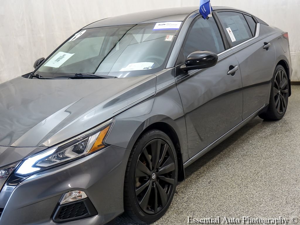 Certified Used 2019 Gun Metallic Nissan 2.5 SR image 4
