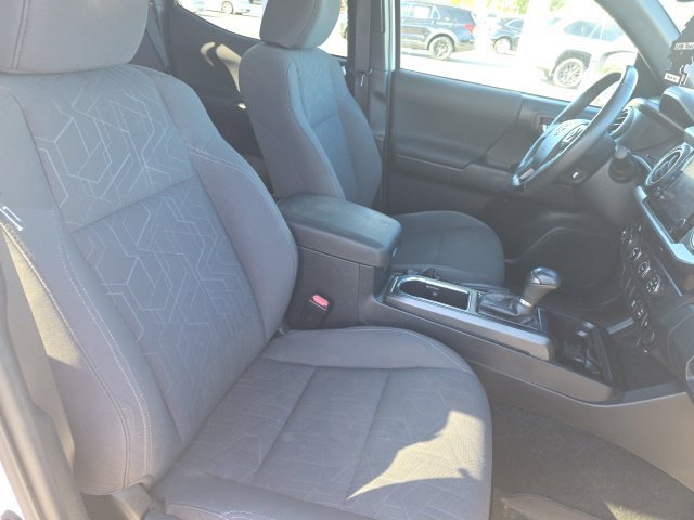 Used 2019 White Toyota TRD Off-Road image 12