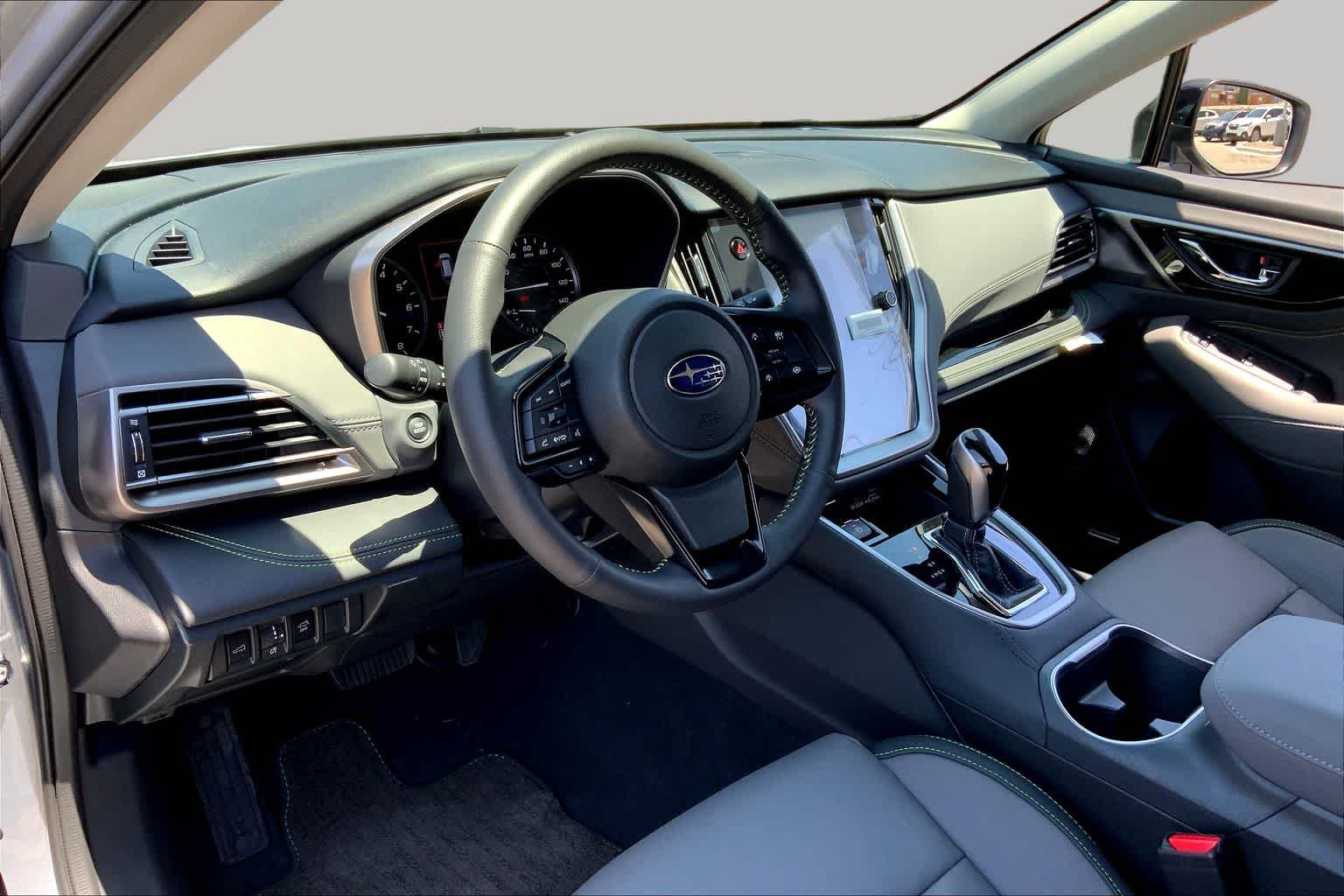 Certified Used 2025 Ice Silver Metallic Subaru Onyx Edition image 8