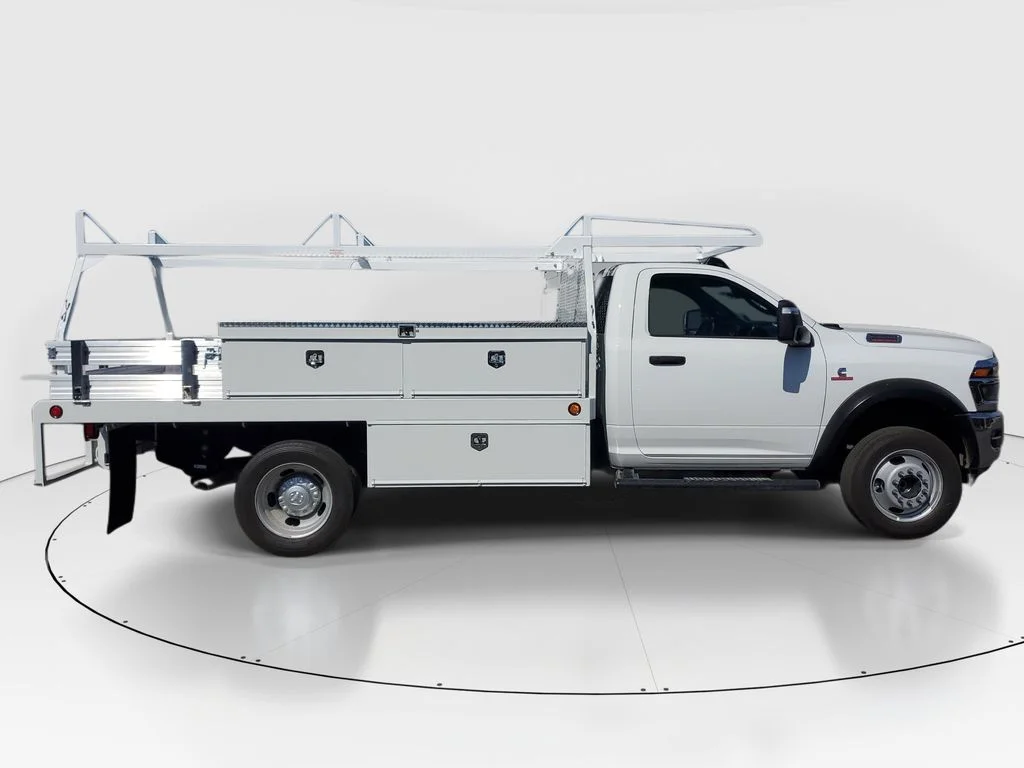 New 2026 Bright White Clear-Coat Exterior Paint RAM Tradesman image 2