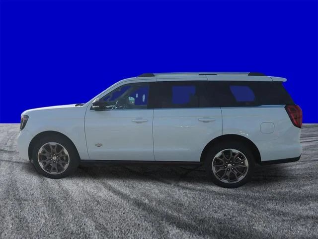 New 2026 Star White Metallic Tri-Coat Ford King Ranch® image 7