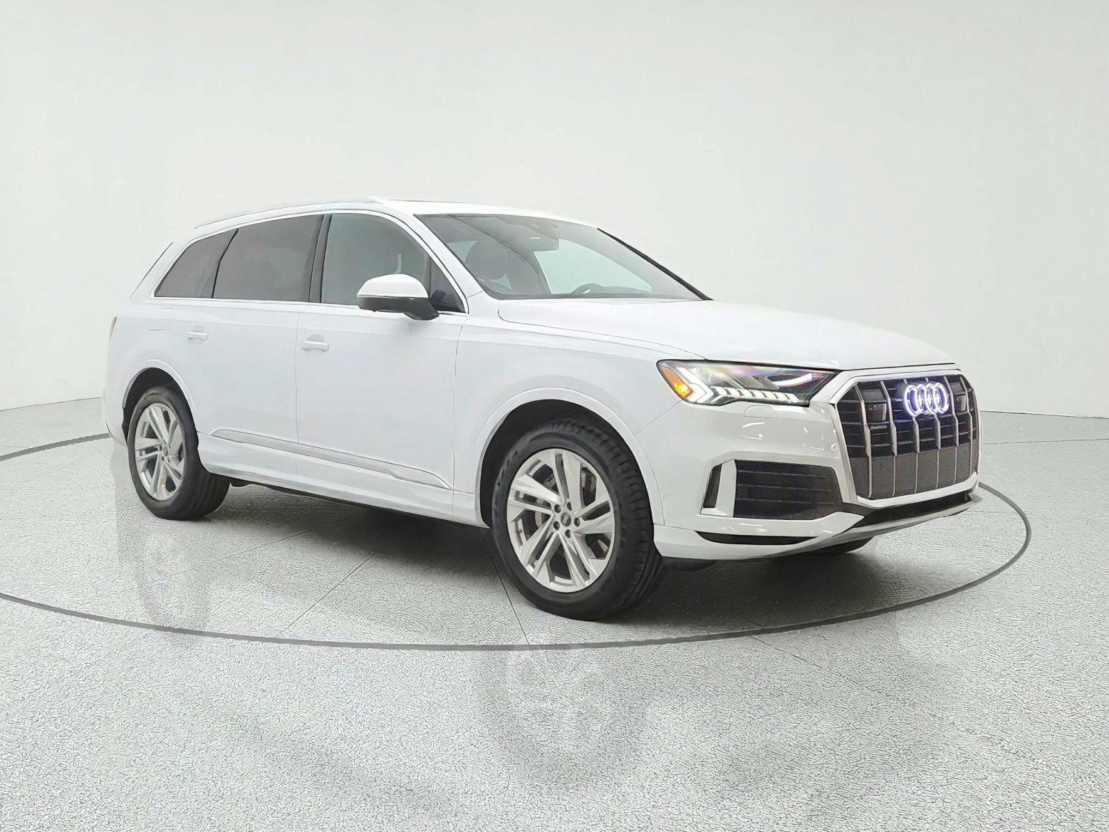 Used 2023 Glacier White Metallic Audi Premium 55 TFSI quattro image 3