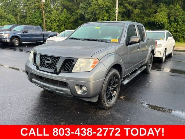 Used 2019 Gray Nissan SV image 2