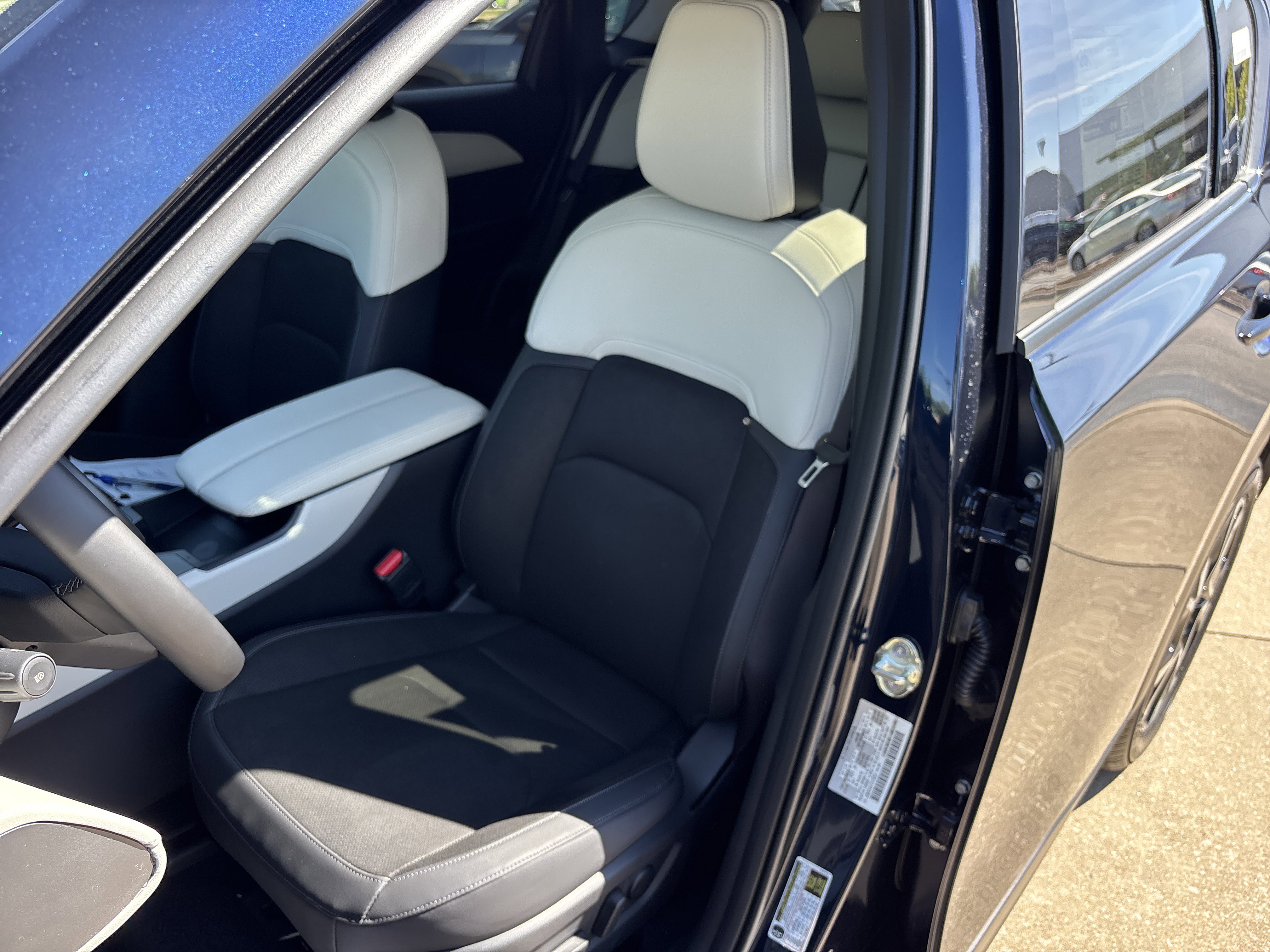 New 2026 Navy Blue Mica Mazda 2.5 S Preferred AWD image 18