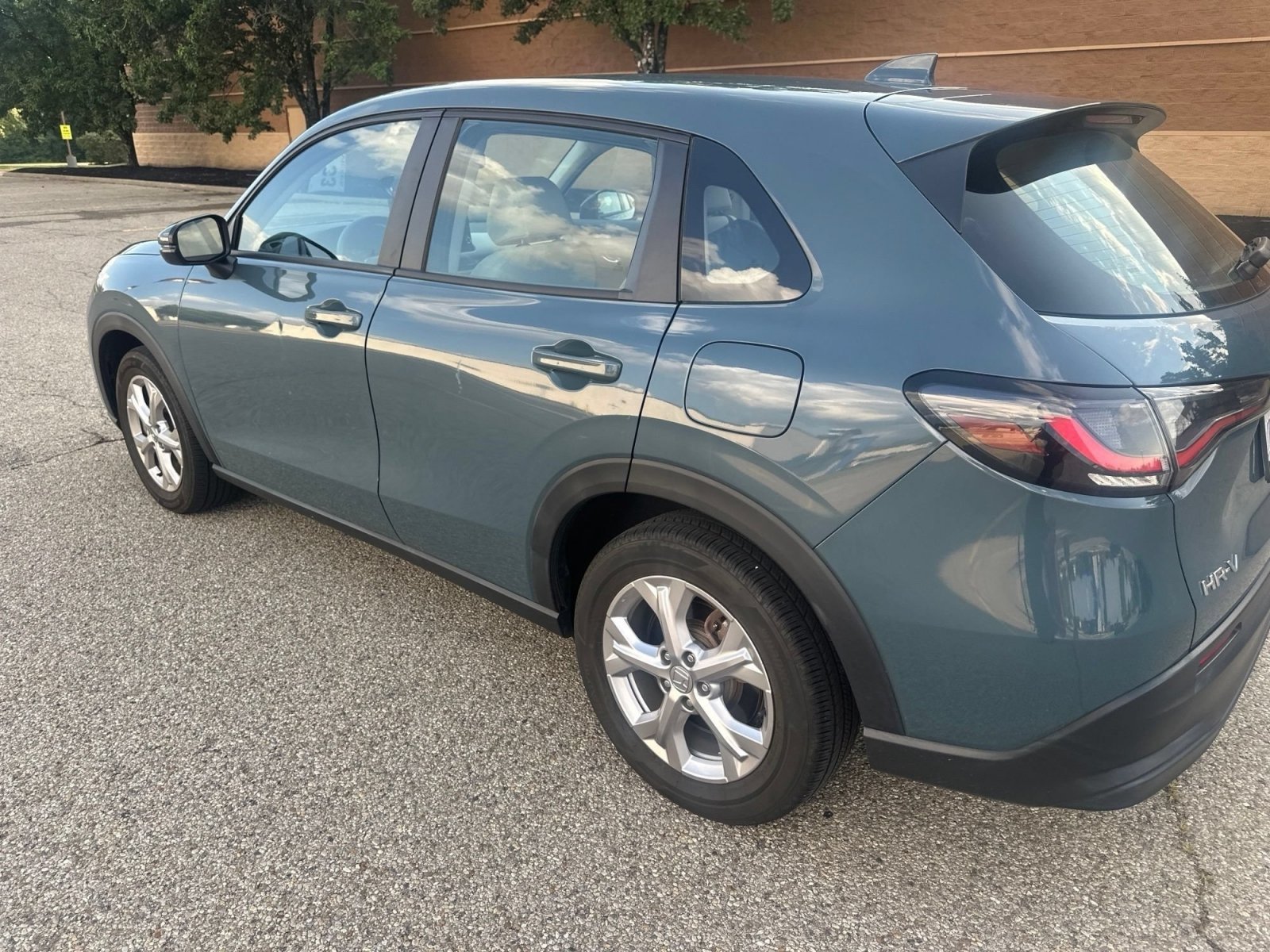 Certified Used 2024 Nordic Forest Pearl Honda 5DR AWD LX image 39